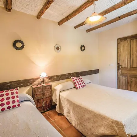 Holiday home In El With Wifi Borge